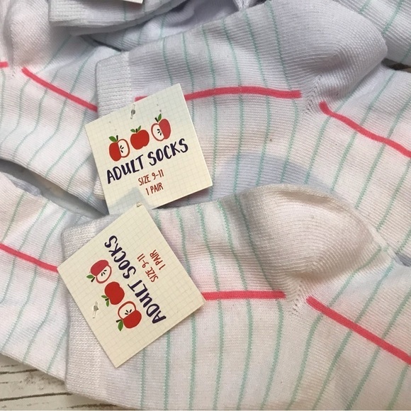 🦩 Notebook Paper Socks Set of 6 Teacher Present gift professor fun socks - Picture 4 of 5